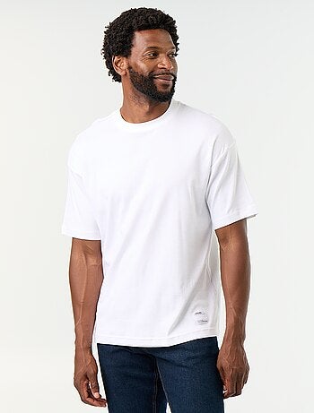Camiseta lisa de manga corta y cuello redondo