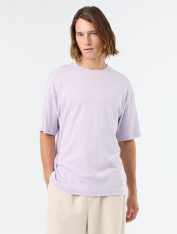 Camiseta lisa de manga corta y cuello redondo