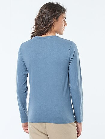 Camiseta lisa de manga larga y cuello redondo