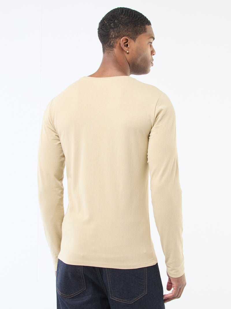 Camiseta lisa de manga larga y cuello redondo Beige - Kiabi