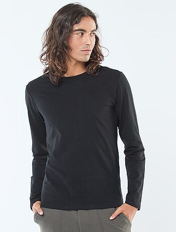 Camiseta lisa de manga larga y cuello redondo