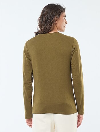 Camiseta lisa de manga larga y cuello redondo