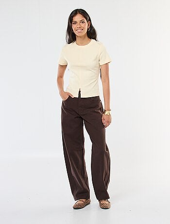 Camiseta lisa de punto de canalé fino