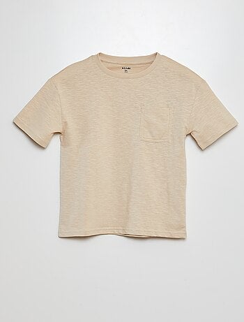 Camiseta lisa oversize con bolsillo