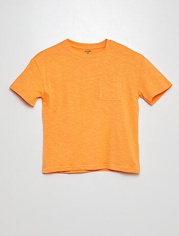 Camiseta lisa oversize con bolsillo