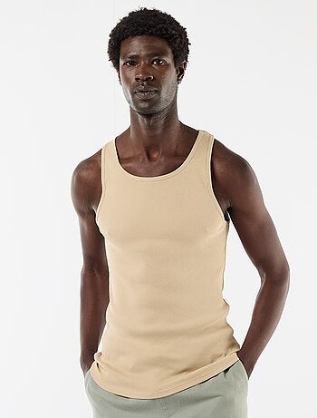 Camiseta lisa sin mangas