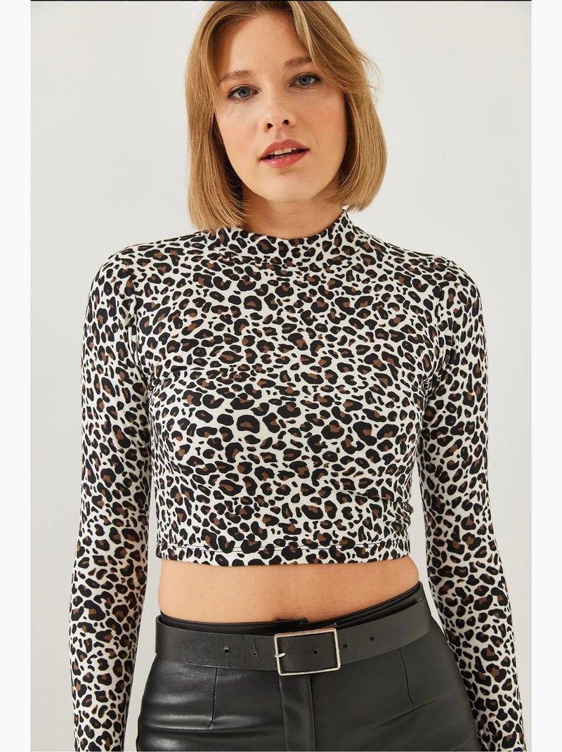 Camiseta manga larga corta cuello alto estampado leopardo lucci Blanco Negro - Kiabi