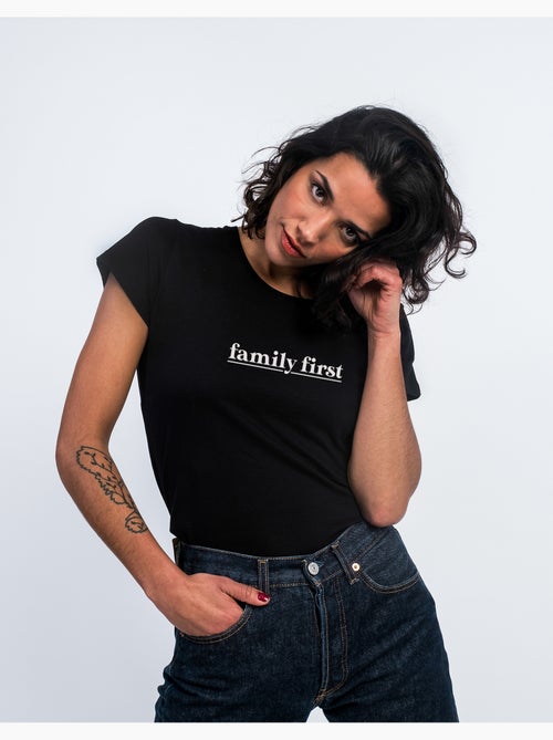 Camiseta Mujer - FAMILY FIRST - Kiabi