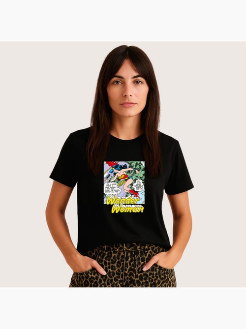 Camiseta Mujer - WONDER WOMAN I DO KNOW TROUBLE WHEN I SEE IT - Kiabi Camiseta Mujer - WONDER WOMAN I DO KNOW TROUBLE WHEN I SEE IT - Kiabi