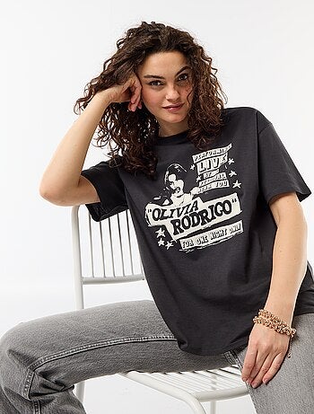 Camiseta 'Olivia Rodrigo' de manga corta