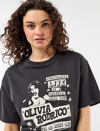 Camiseta 'Olivia Rodrigo' de manga corta