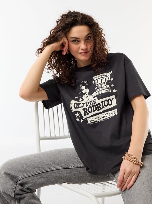 Camiseta 'Olivia Rodrigo' de manga corta - Kiabi