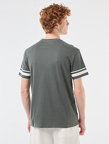 Camiseta 'One Piece' de algodón liso con rayas en las mangas