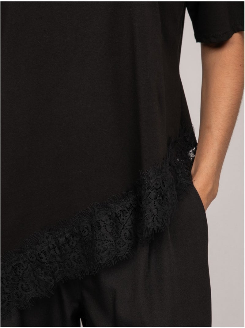 Camiseta oversize asimétrica con ribete de encaje forinel Negro - Kiabi