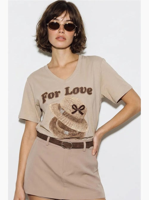 Camiseta oversize con cuello de pico y estampado lucci - Kiabi