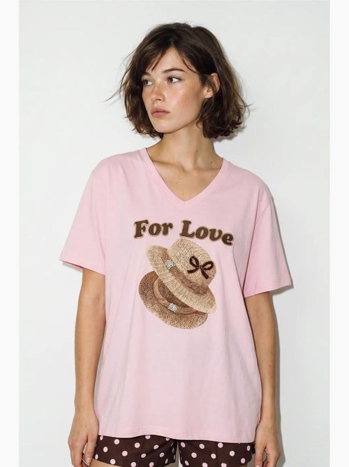 Camiseta oversize con cuello de pico y estampado lucci - Kiabi Camiseta oversize con cuello de pico y estampado lucci - Kiabi