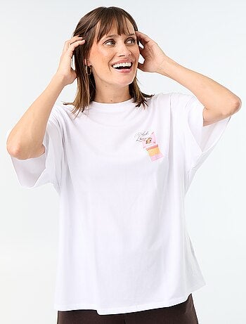 Camiseta oversize con estampado en la espalda