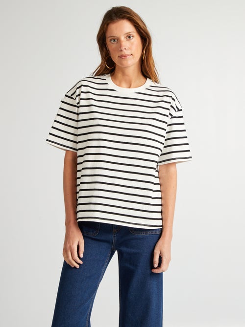 Camiseta oversize de cuello redondo - Kiabi Camiseta oversize de cuello redondo - Kiabi