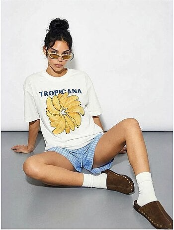 Camiseta oversize de cuello redondo con estampado lucci