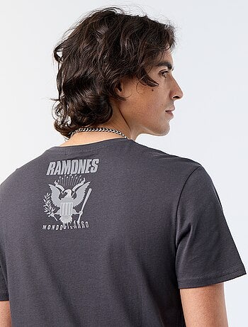 Camiseta 'Ramones' de manga corta