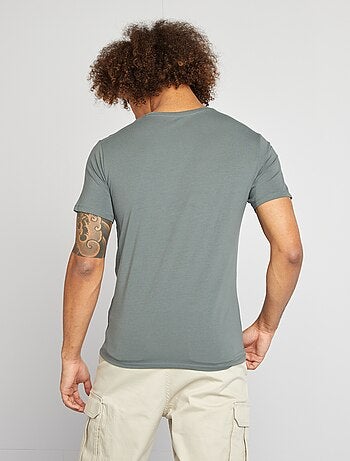 Camiseta recta elástica