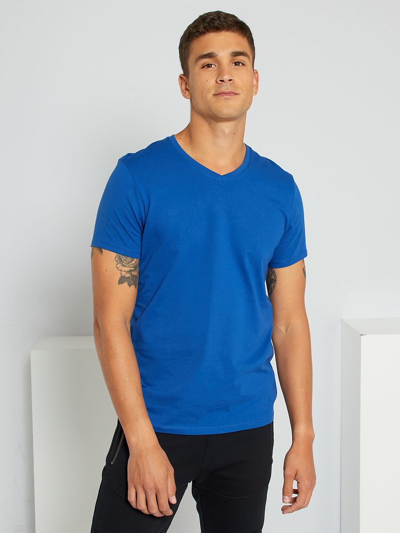 Camiseta regular de algodón con cuello de pico azul - Kiabi