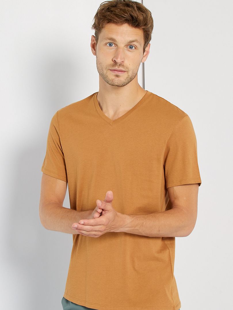 Camiseta regular de algodón con cuello de pico - BEIGE - Kiabi 3.00€