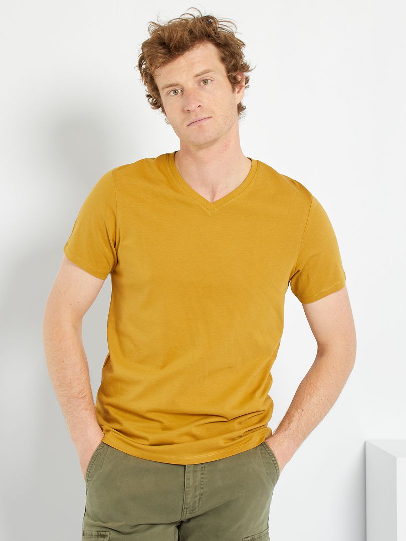 Camiseta regular de algodón con cuello de pico bronce - Kiabi