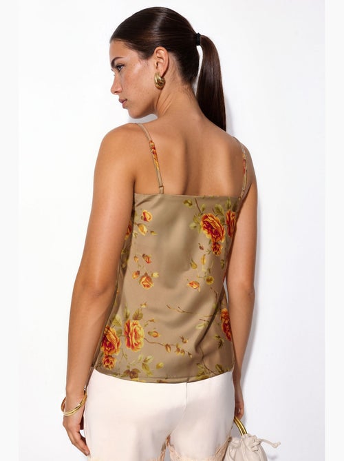 Camiseta satinada floral hiccup - Kiabi Camiseta satinada floral hiccup - Kiabi