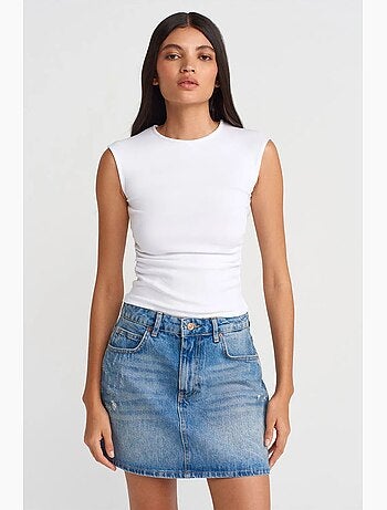 Camiseta sin mangas acanalada de cuello redondo, corte slim dilvin