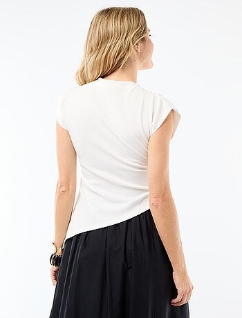 Camiseta sin mangas asimétrica