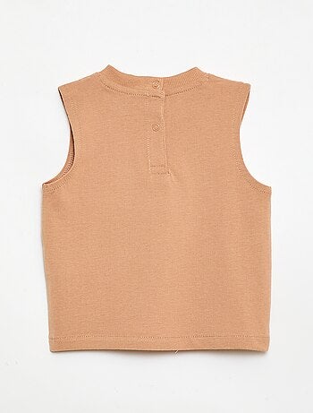 Camiseta sin mangas con bordado fantasía