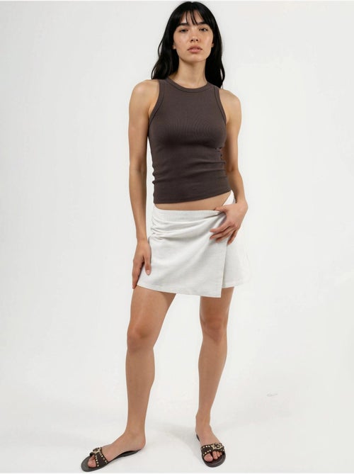 Camiseta sin mangas con cuello redondo acanalado busem - Kiabi Camiseta sin mangas con cuello redondo acanalado busem - Kiabi