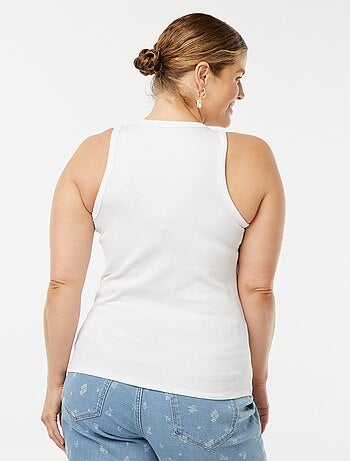 Camiseta sin mangas con sisas americanas
