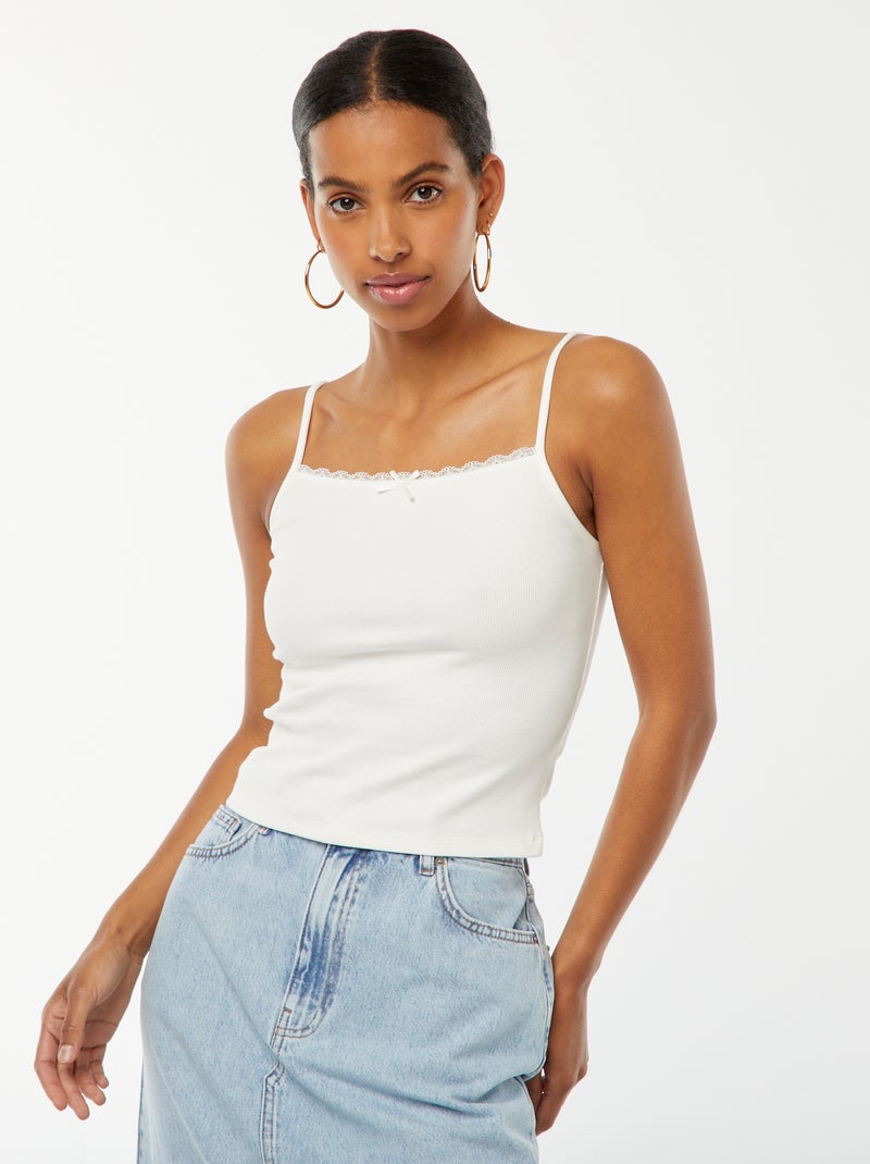 Camiseta sin mangas de canalé crop top blanco - Kiabi