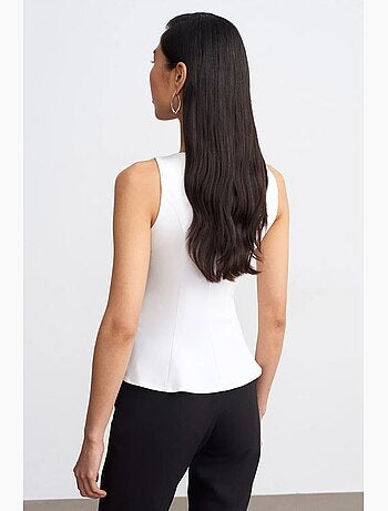 Camiseta sin mangas de crepé con volante peplum dilvin