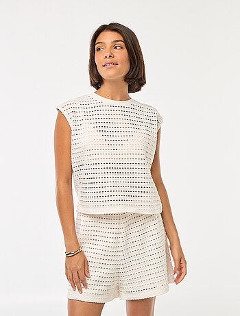 Camiseta sin mangas de croché calado