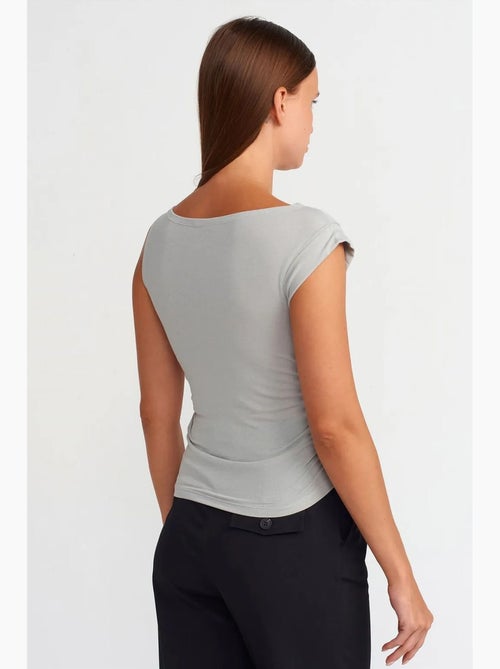 Camiseta sin mangas entallada con cuello barco dilvin - Kiabi