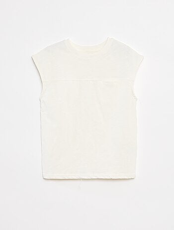 Camiseta sin mangas holgada con detalle en el pecho