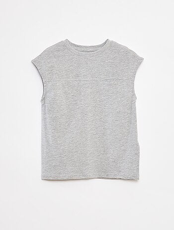 Camiseta sin mangas holgada con detalle en el pecho