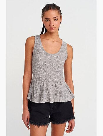 Camiseta sin mangas texturizada peplum encaje dilvin