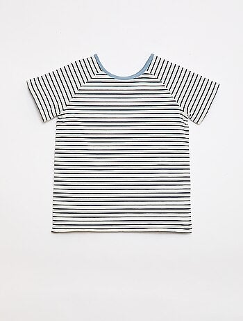 Camiseta sin sentido y reversible de manga corta