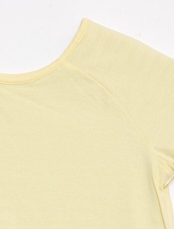 Camiseta sin sentido y reversible de manga corta