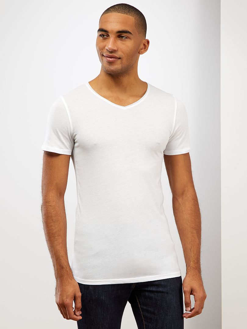 Camiseta slim con cuello de pico Blanco - Kiabi