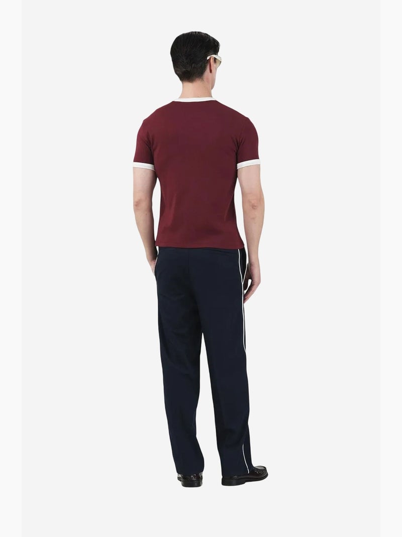 Camiseta slim fit de cuello redondo con ribete en contraste giesto Rojo burdeos - Kiabi
