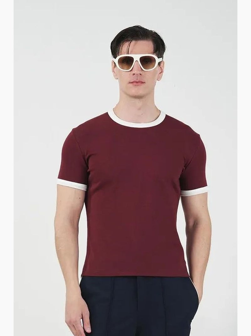 Camiseta slim fit de cuello redondo con ribete en contraste giesto Rojo burdeos - Kiabi