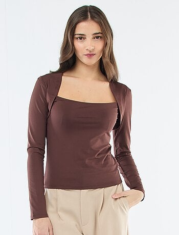 Camiseta stretch lisa de manga larga y cuello cuadrado