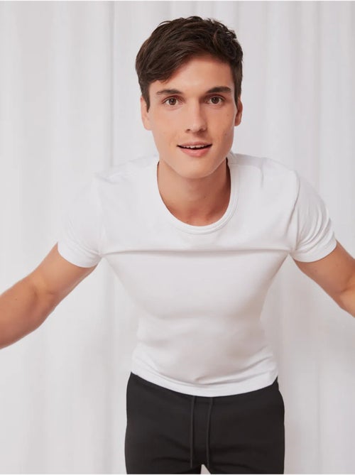 Camiseta termal de hombre de manga corta en tejido de modal - Kiabi Camiseta termal de hombre de manga corta en tejido de modal - Kiabi