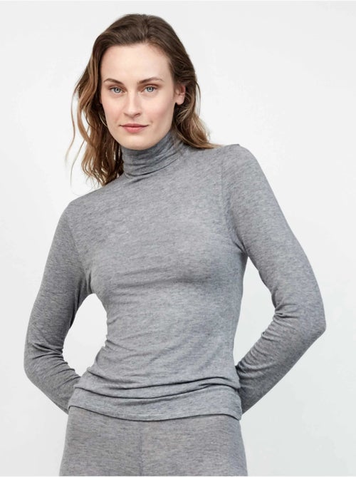 Camiseta termal ligera de cuello alto y manga larga - Kiabi Camiseta termal ligera de cuello alto y manga larga - Kiabi