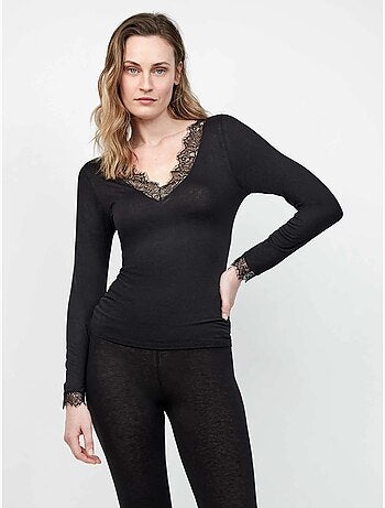 Camiseta termal ligera de cuello pico con encaje cuello y puños